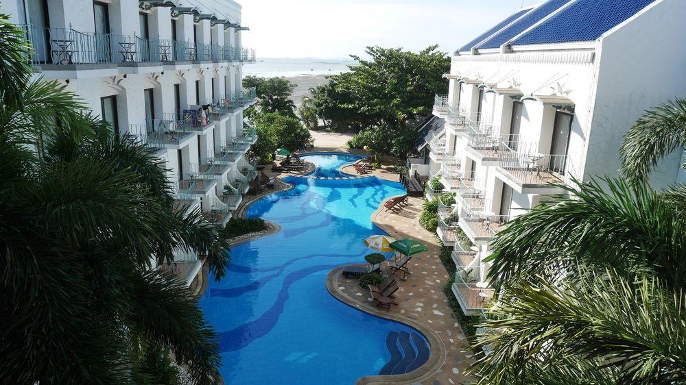 Naklua Beach Resort Pattaya Exterior foto