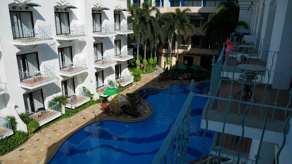 Naklua Beach Resort Pattaya Exterior foto