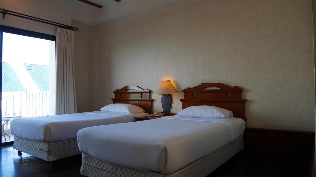Naklua Beach Resort Pattaya Exterior foto