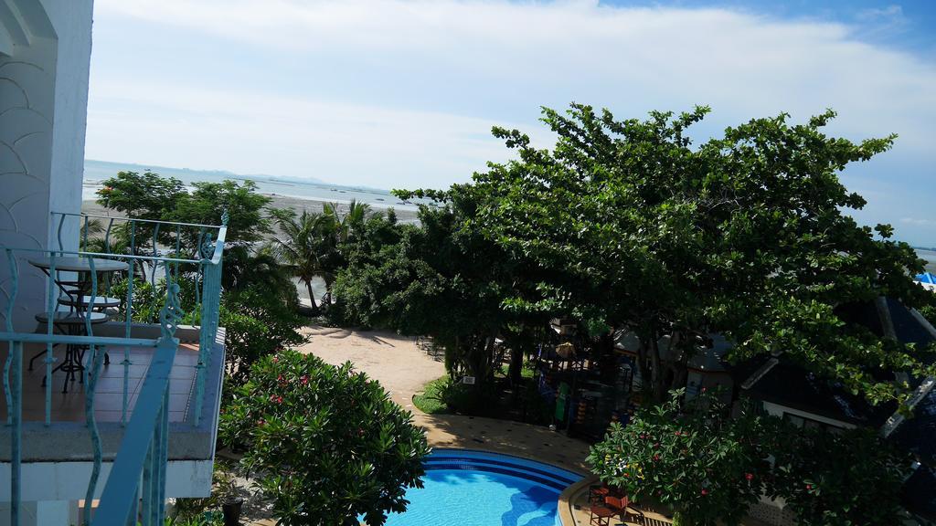 Naklua Beach Resort Pattaya Exterior foto